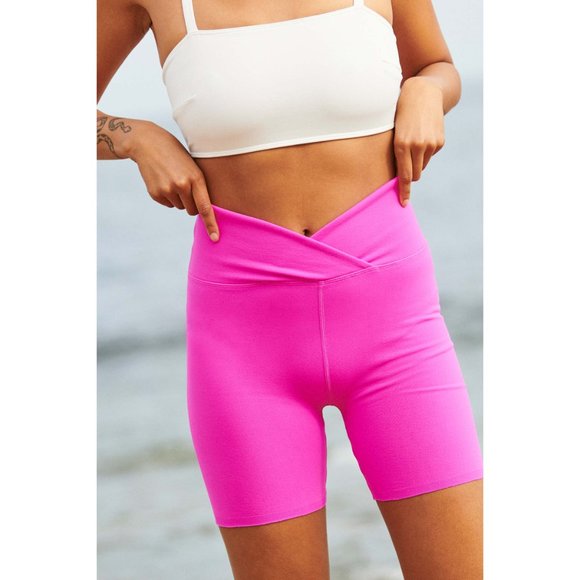 Free People Pants - 🎉LAST CHANCE🎉 NWT FP Movment Blaze It Short / Living Magenta